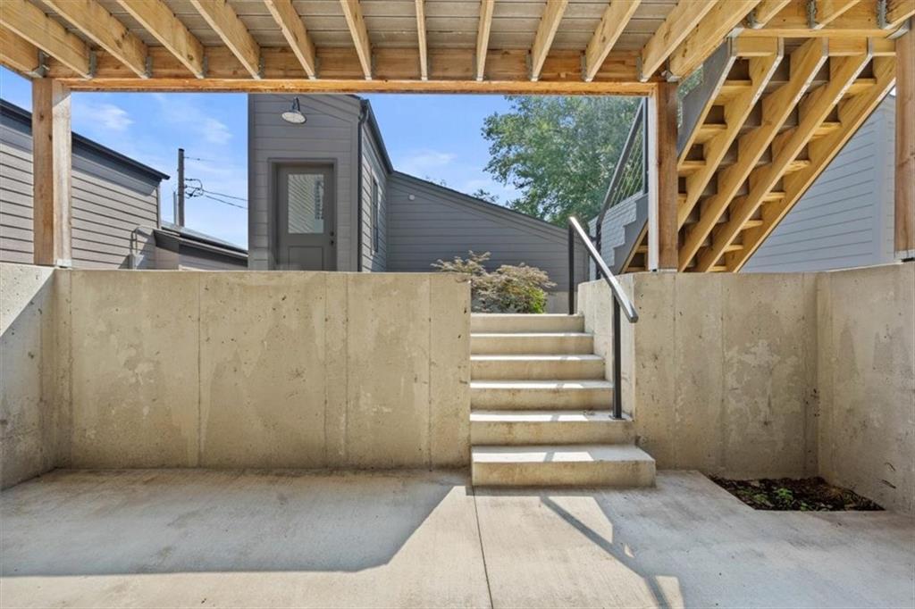 2107 Belleview Avenue