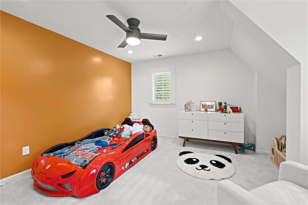 8605 Reinhardt Lane