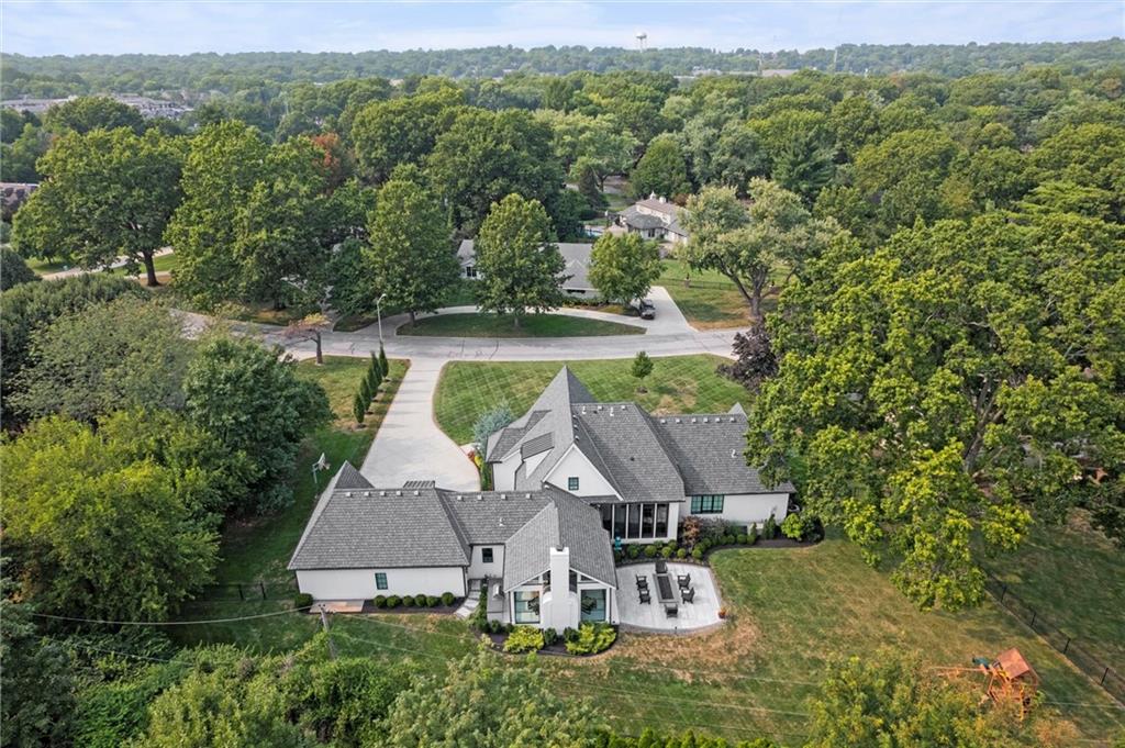 8605 Reinhardt Lane