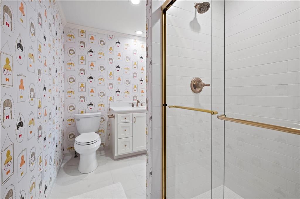 8605 Reinhardt Lane