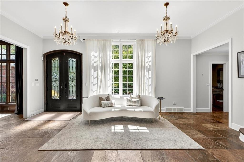 1236 W 57th Street