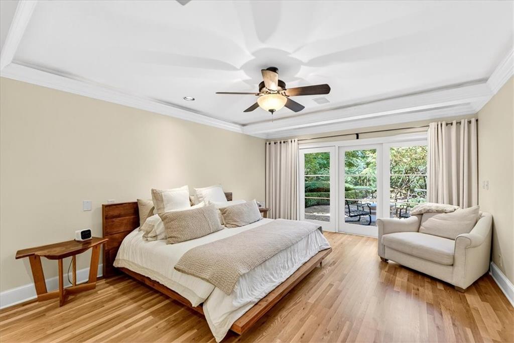 1236 W 57th Street