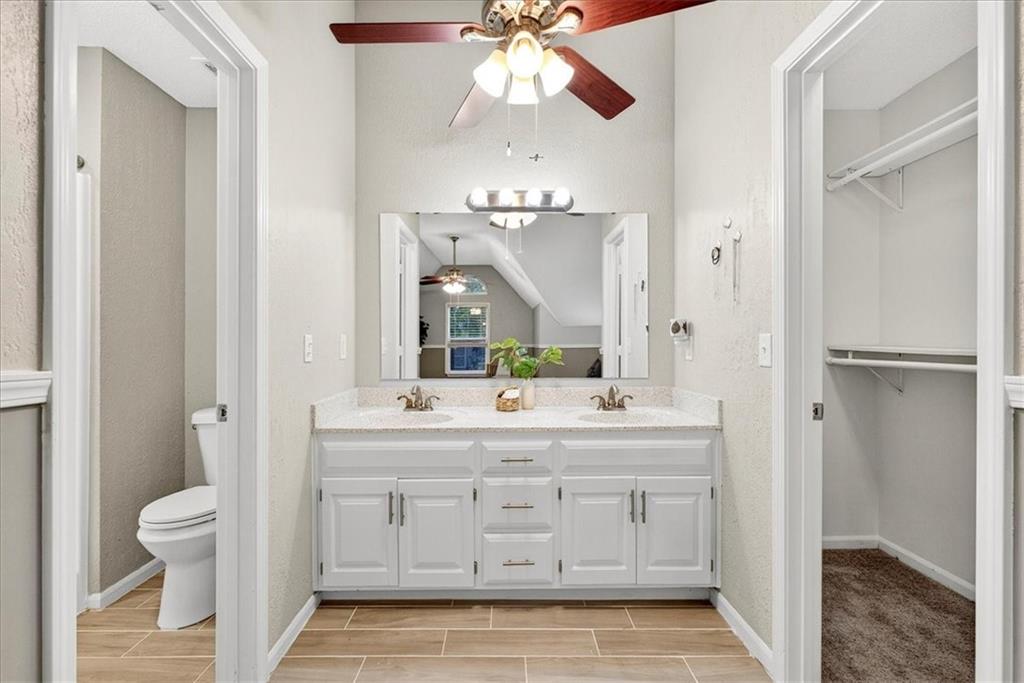 968 E Cavendish Trail