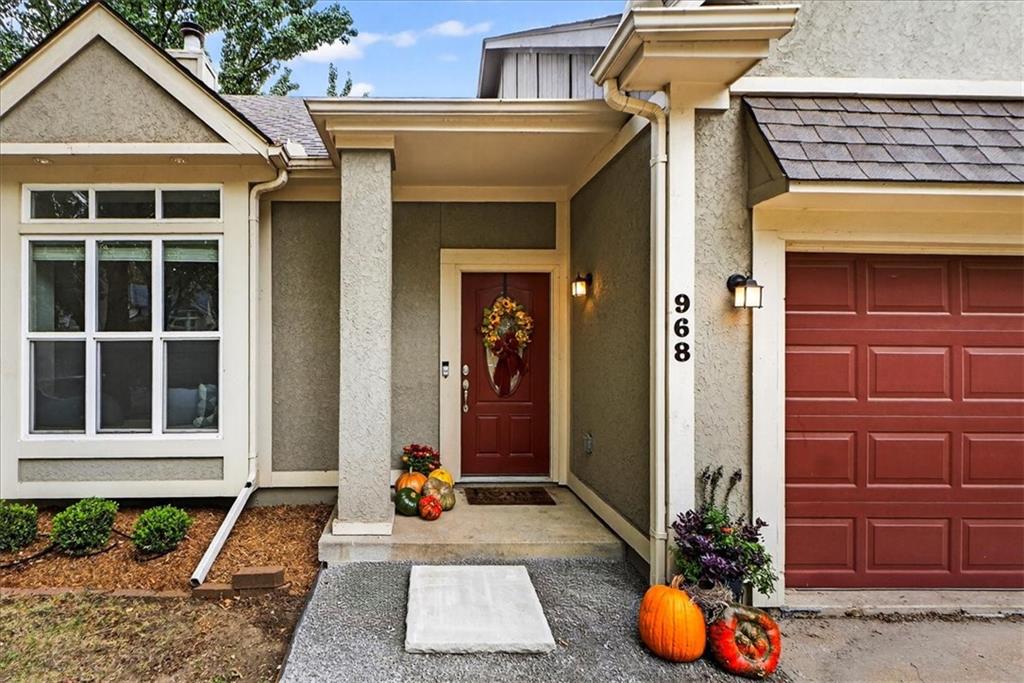 968 E Cavendish Trail