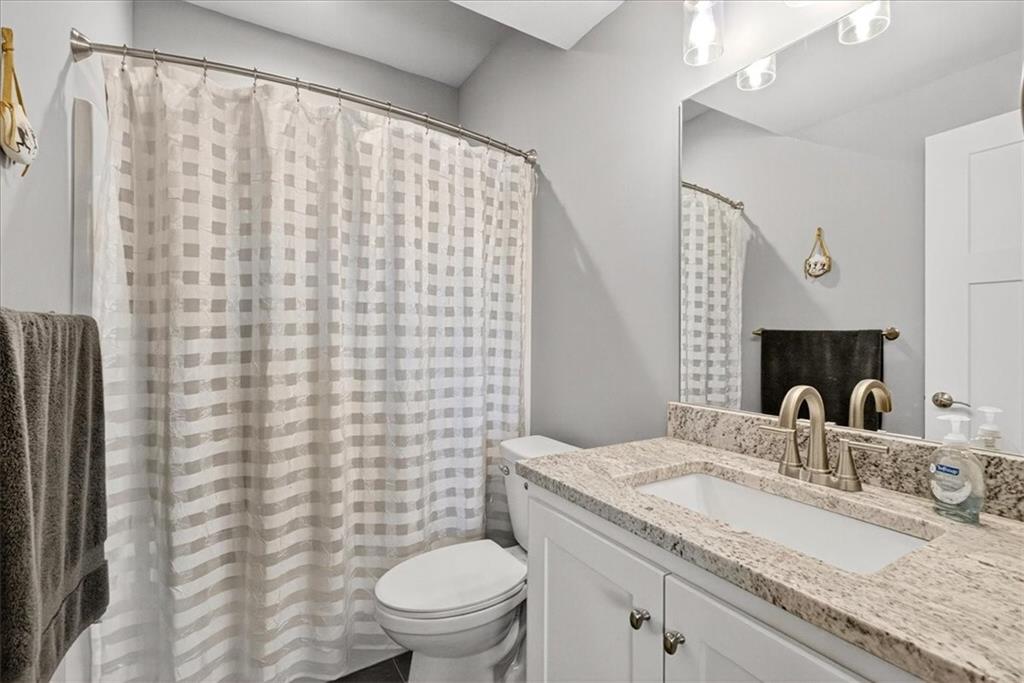 710 Ridge Crest Drive