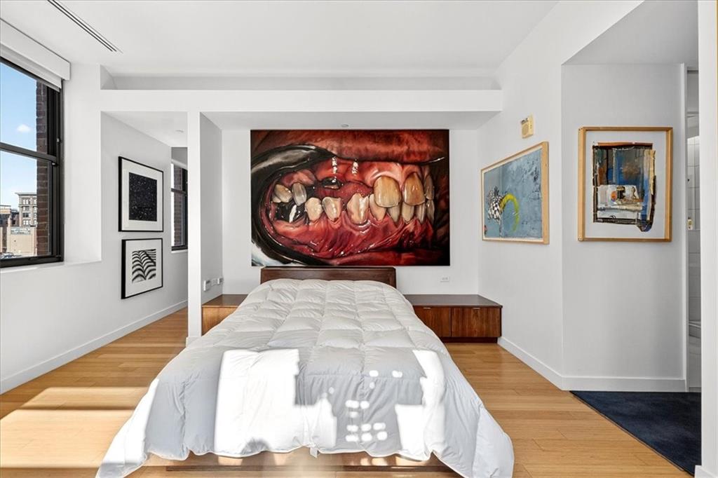 912 Baltimore Avenue Unit: 401/402