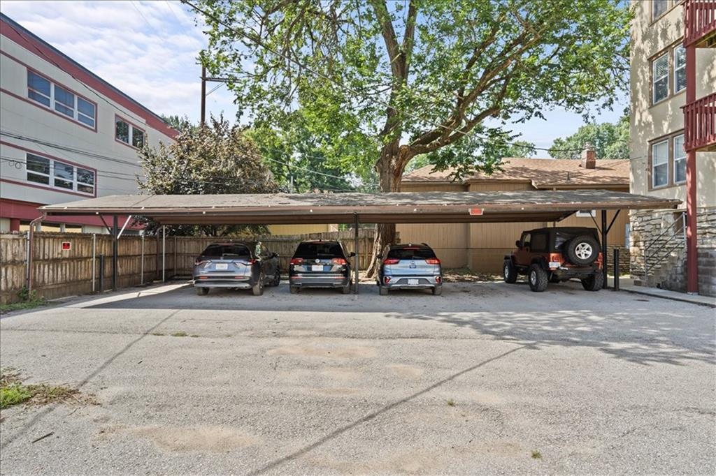 5129 Wyandotte Street Unit: 1