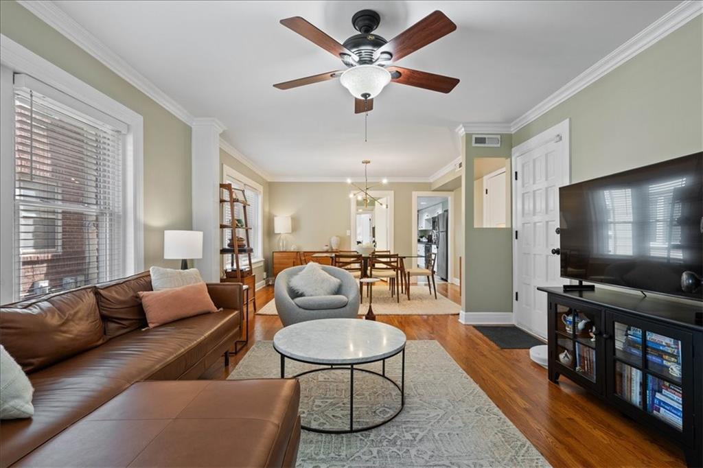 5129 Wyandotte Street Unit: 1