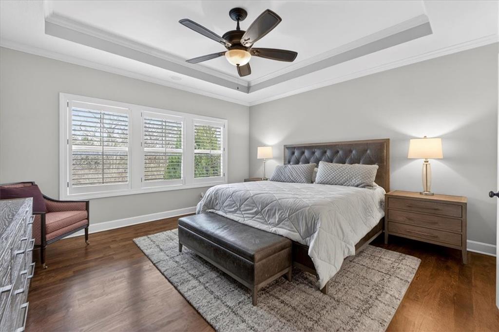 5112 W 142nd Terrace