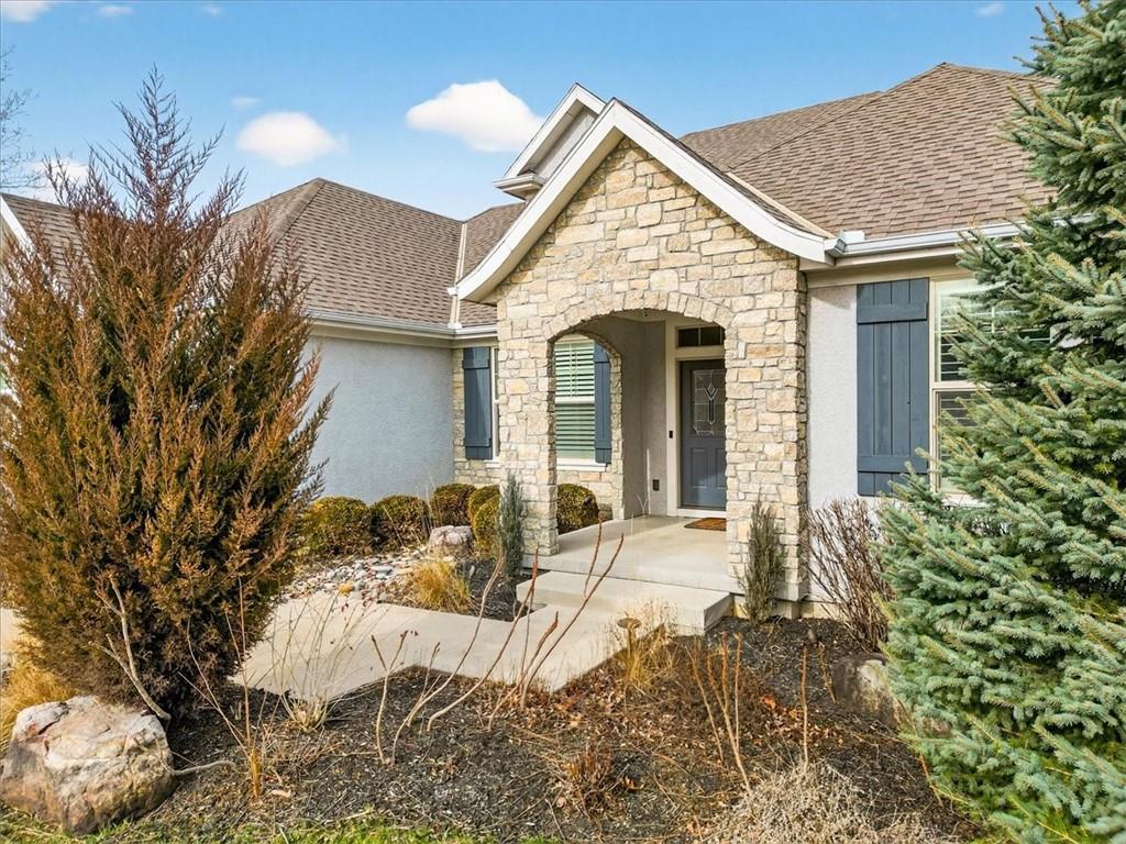 5112 W 142nd Terrace