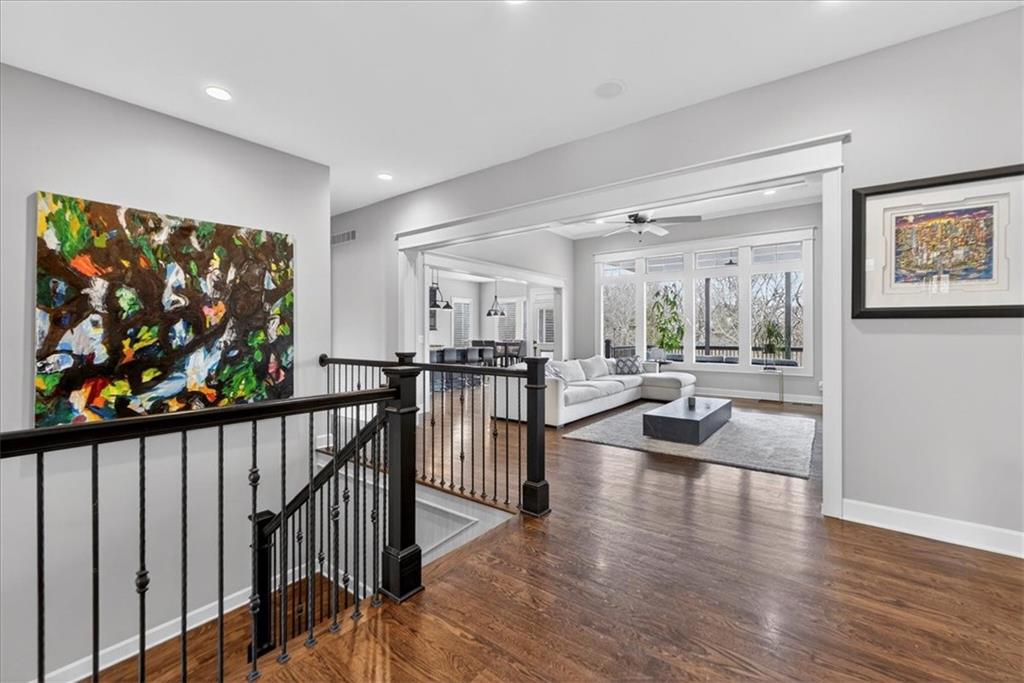 5112 W 142nd Terrace