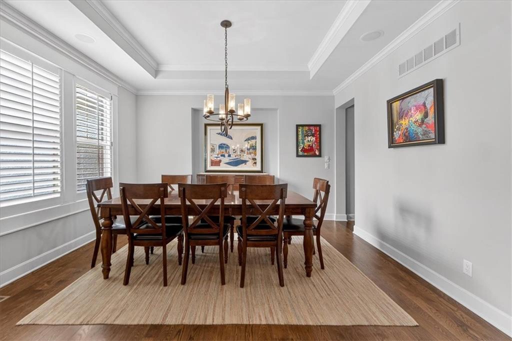 5112 W 142nd Terrace