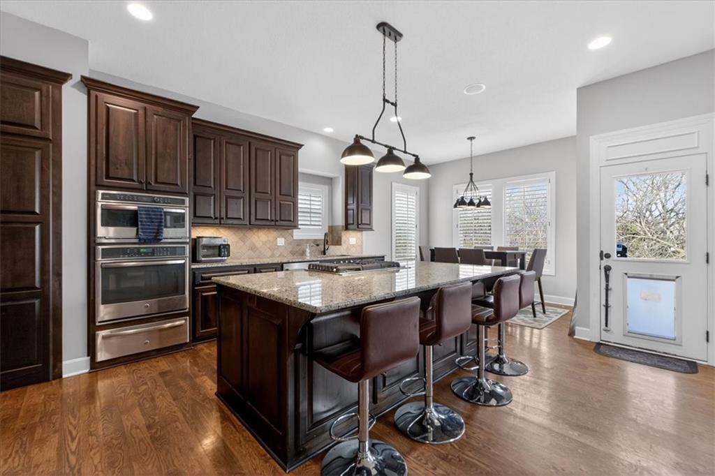 5112 W 142nd Terrace