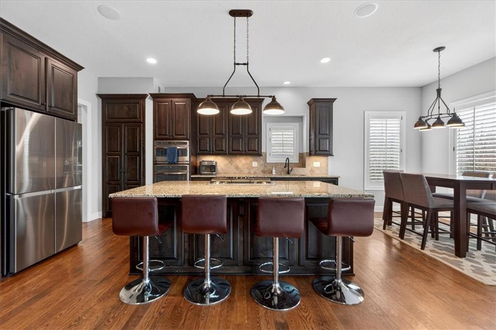 5112 W 142nd Terrace