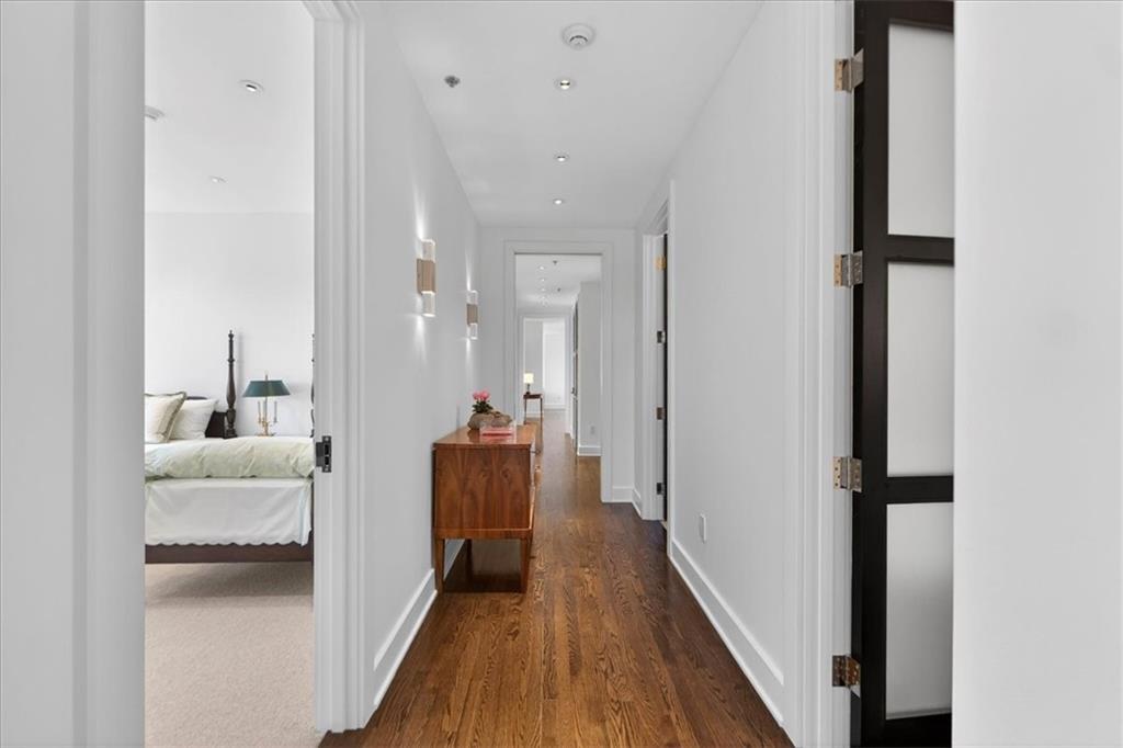 4950 CENTRAL Street Unit: 405