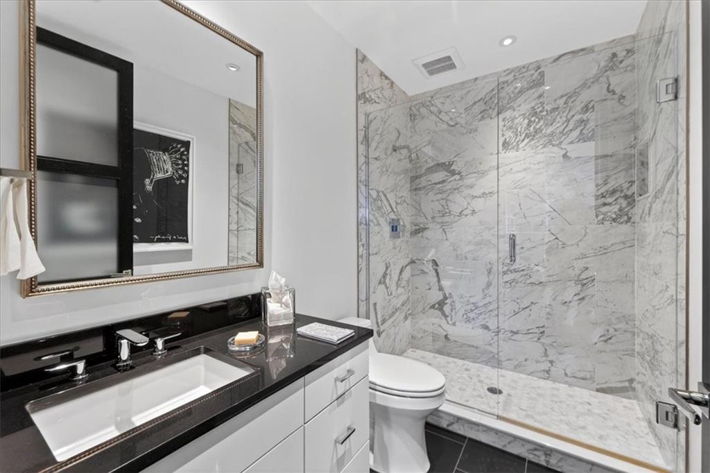 4950 CENTRAL Street Unit: 405