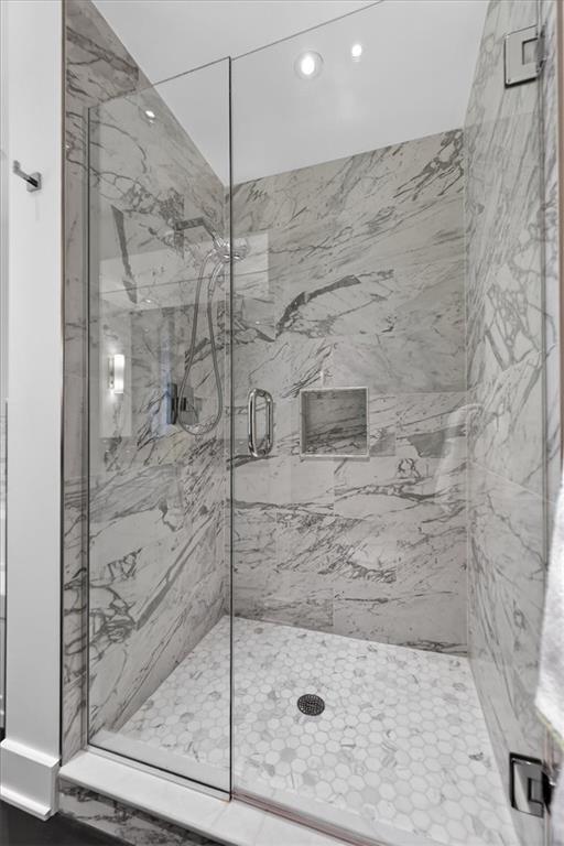 4950 CENTRAL Street Unit: 405