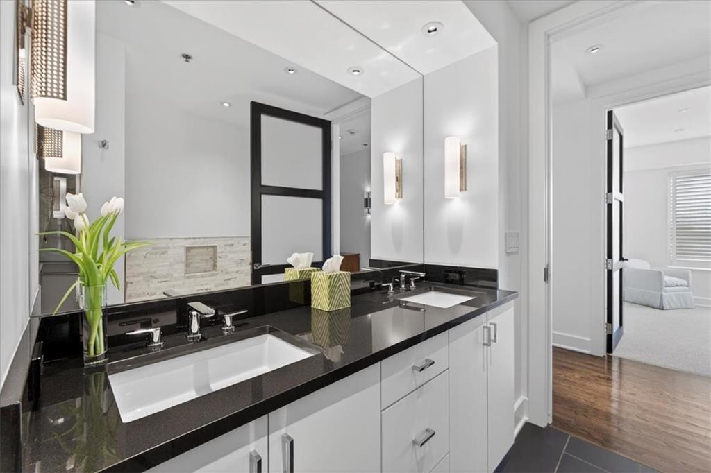 4950 CENTRAL Street Unit: 405