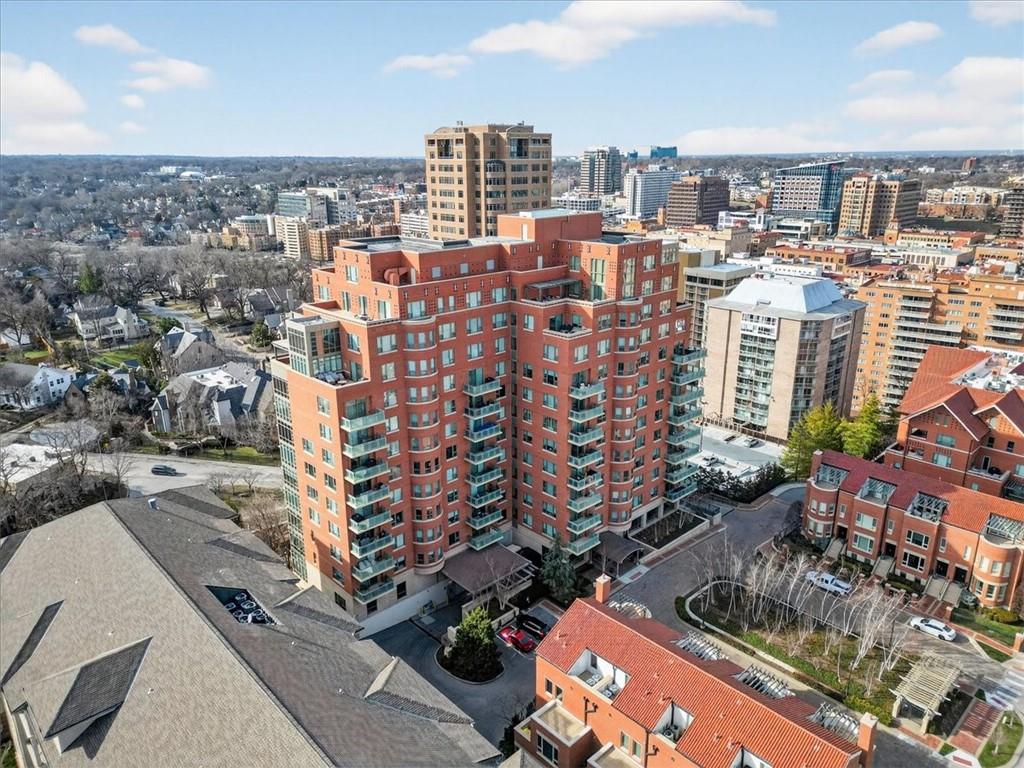 4950 CENTRAL Street Unit: 405