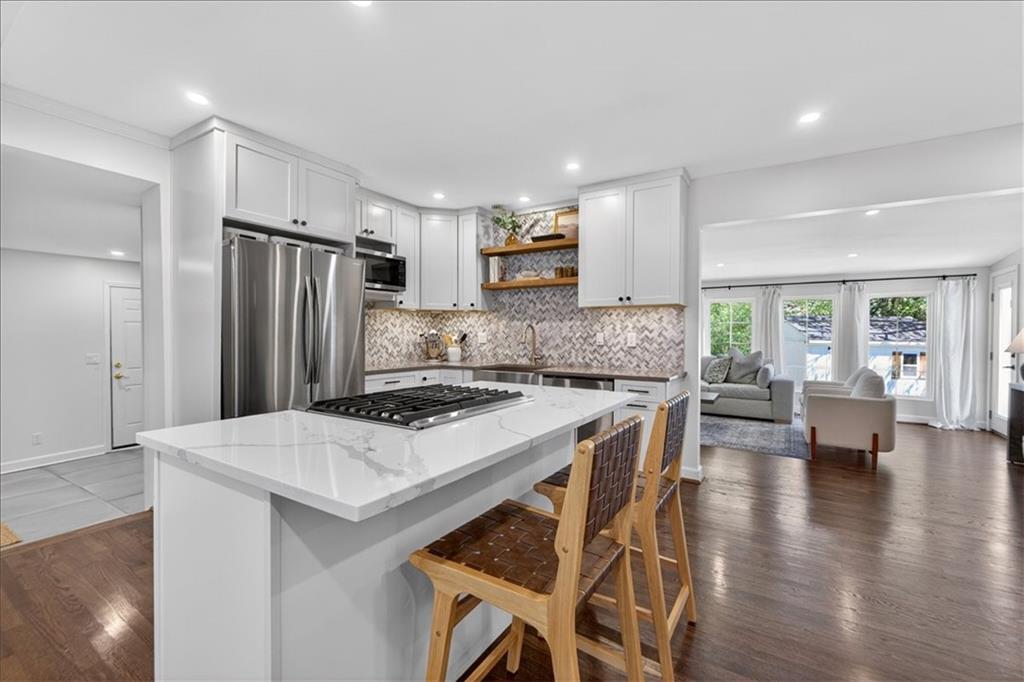 6014 W 68th Street