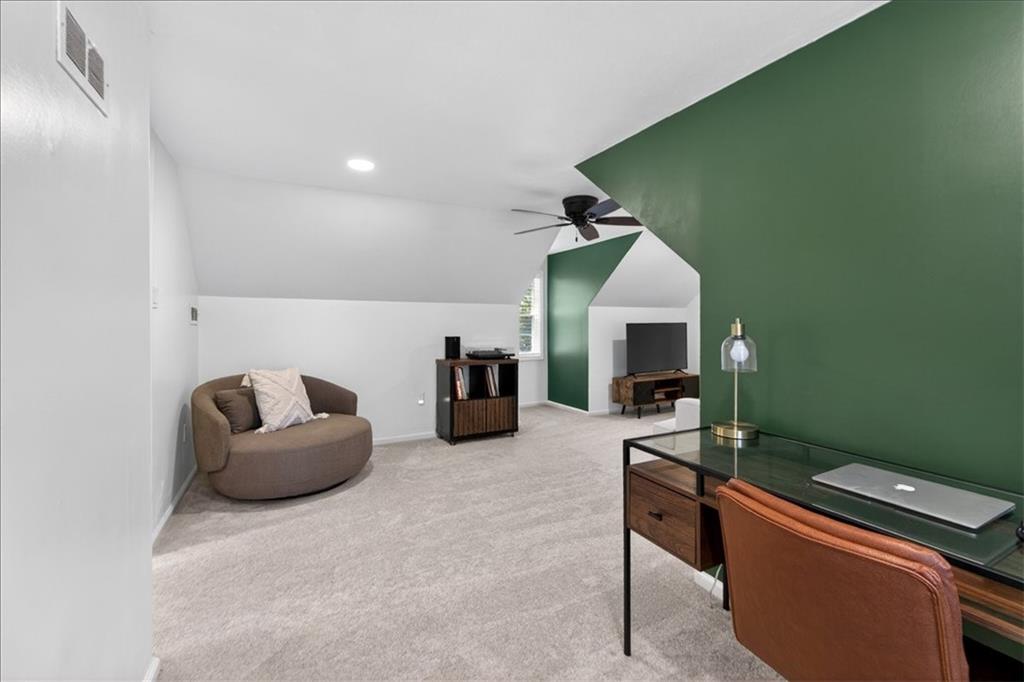 6014 W 68th Street