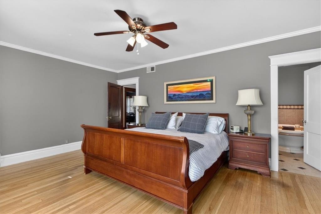 3666 Belleview Avenue