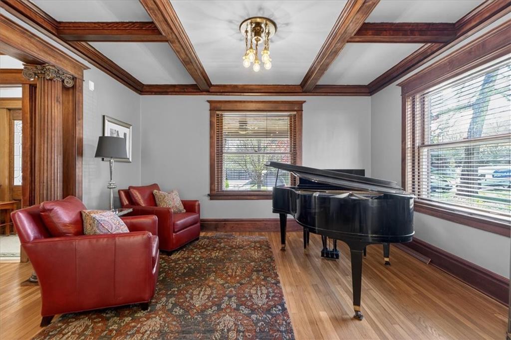 3666 Belleview Avenue