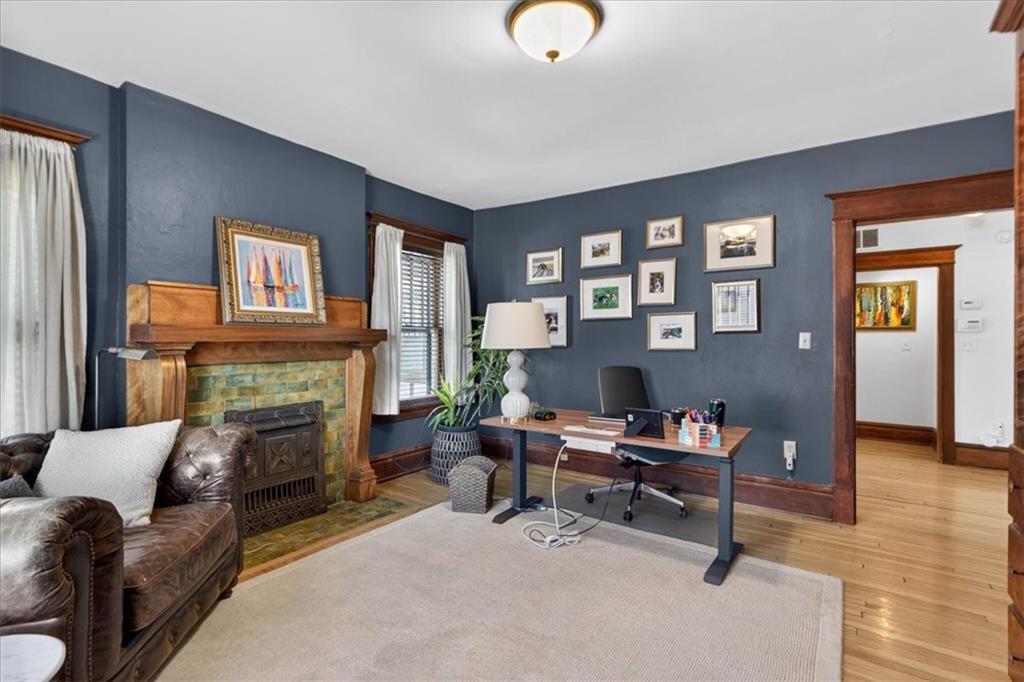 3666 Belleview Avenue