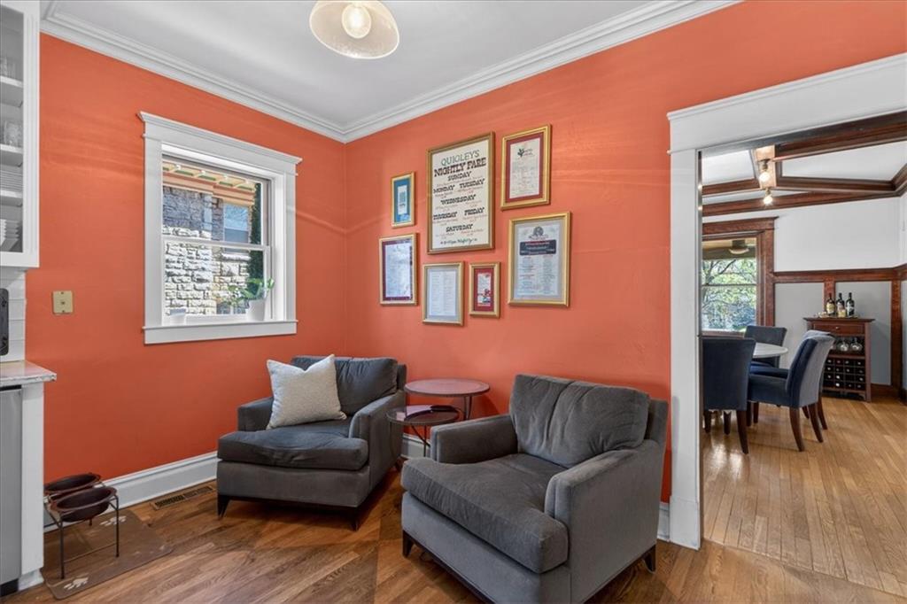 3666 Belleview Avenue