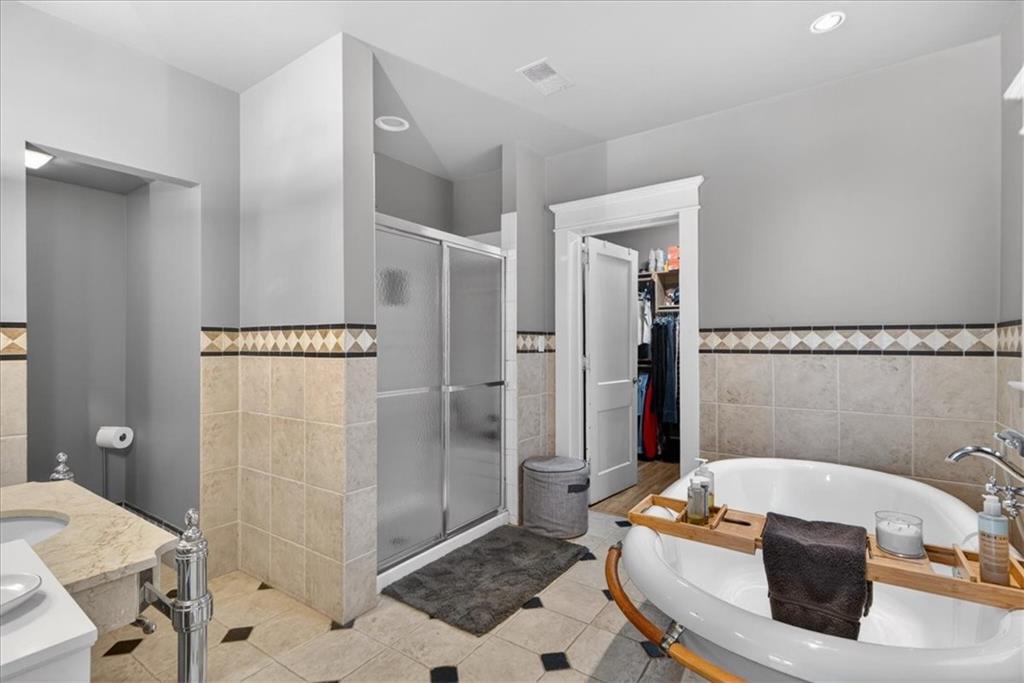 3666 Belleview Avenue