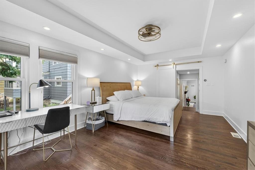 422 E 55th Street