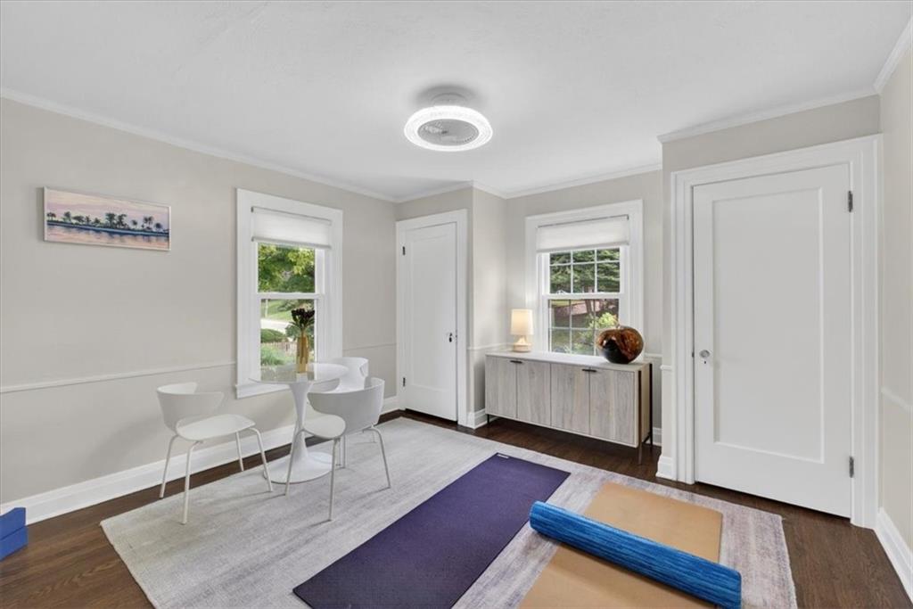 422 E 55th Street