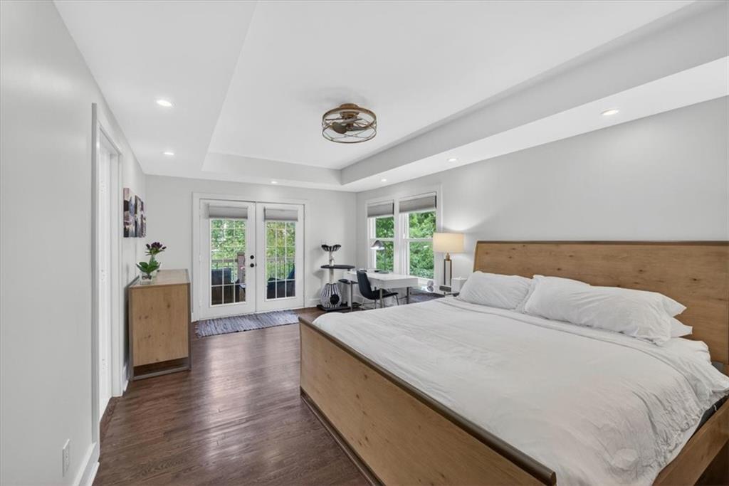 422 E 55th Street