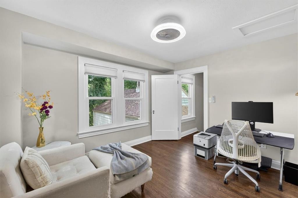 422 E 55th Street