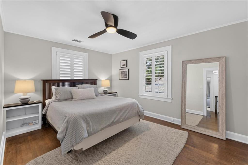 31 W Winthrope Road