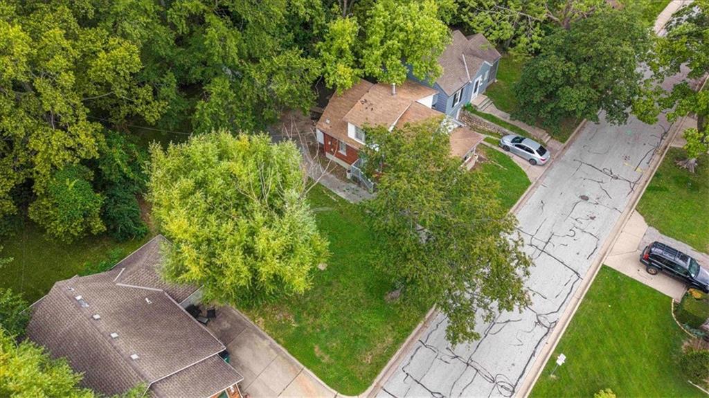 2330 W 48th Street