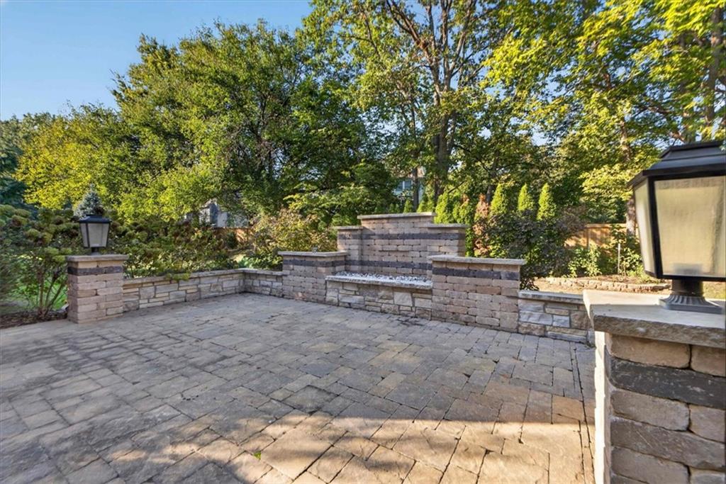5008 W 141st Terrace