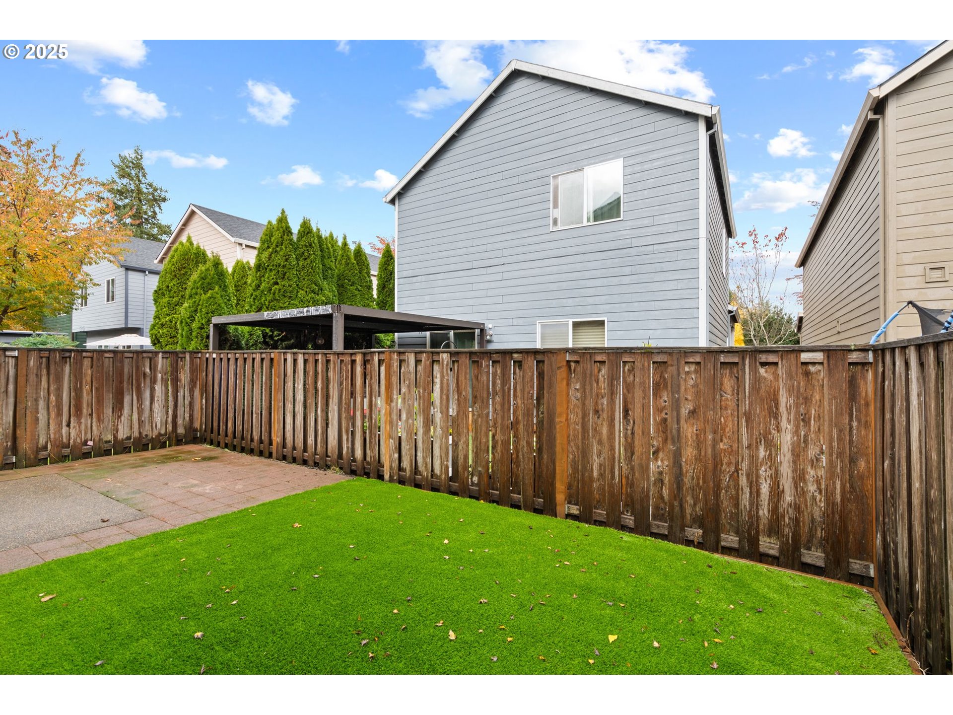 2727 28TH AVE