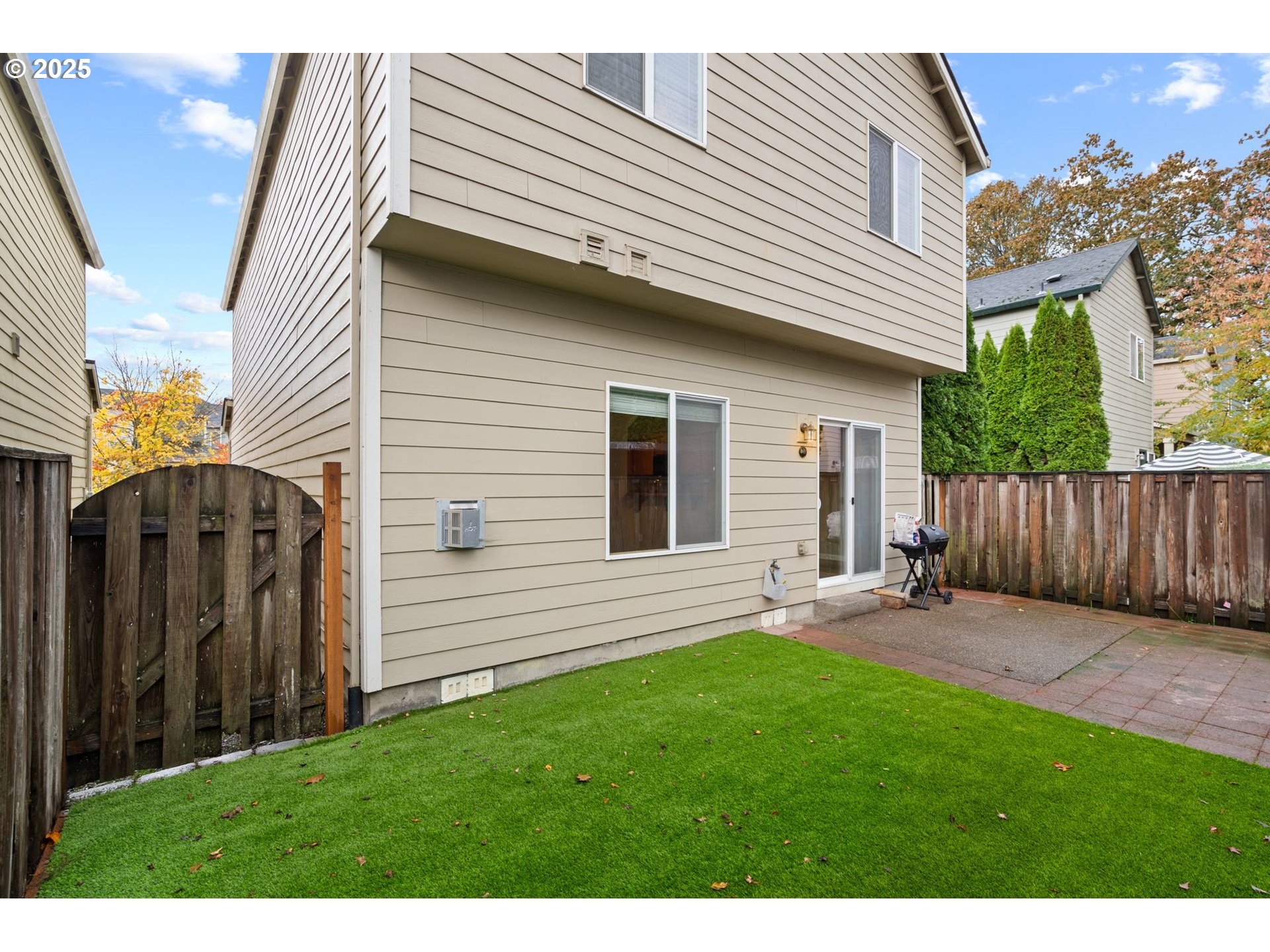 2727 28TH AVE