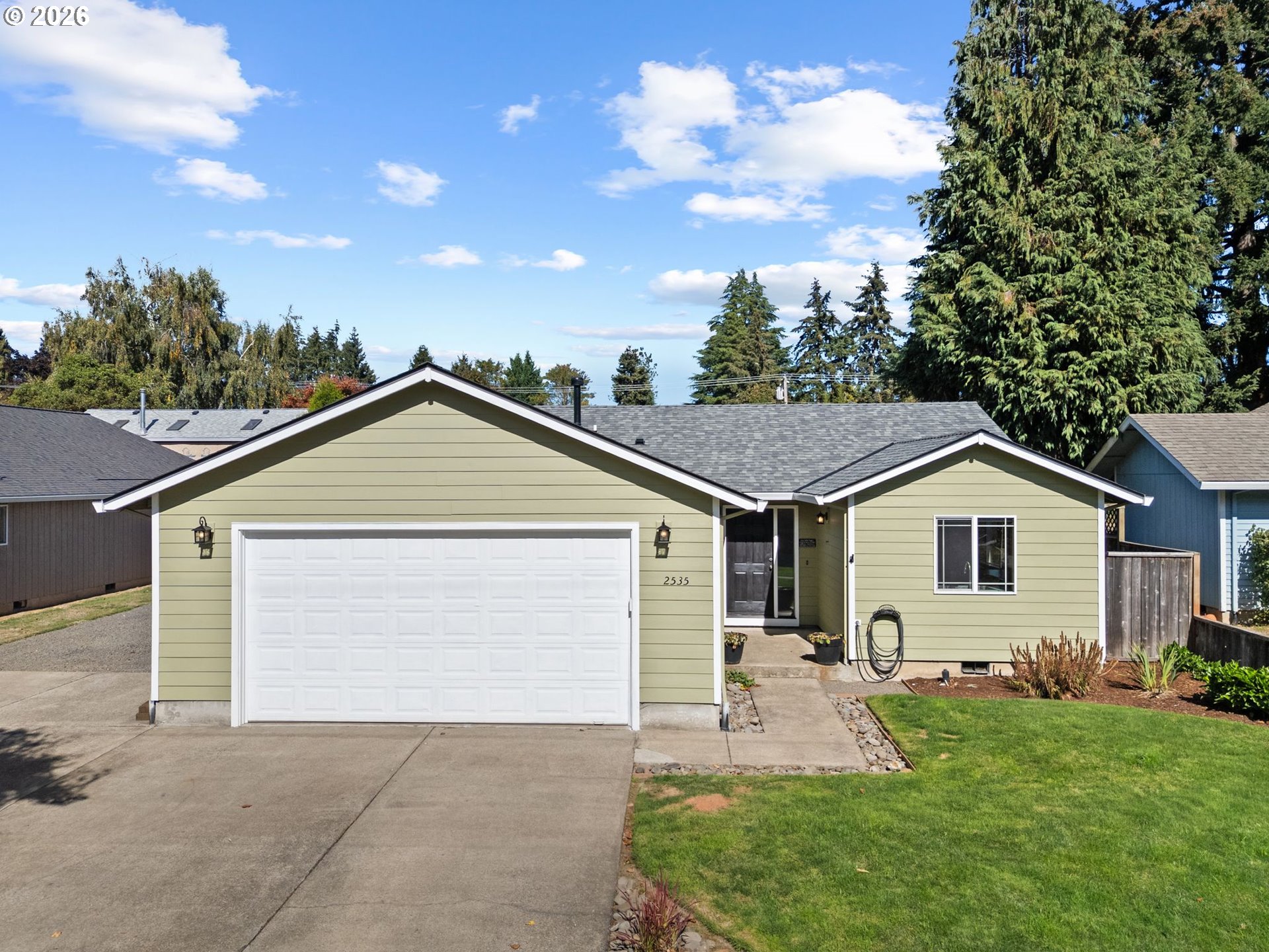 2535 12th AVE