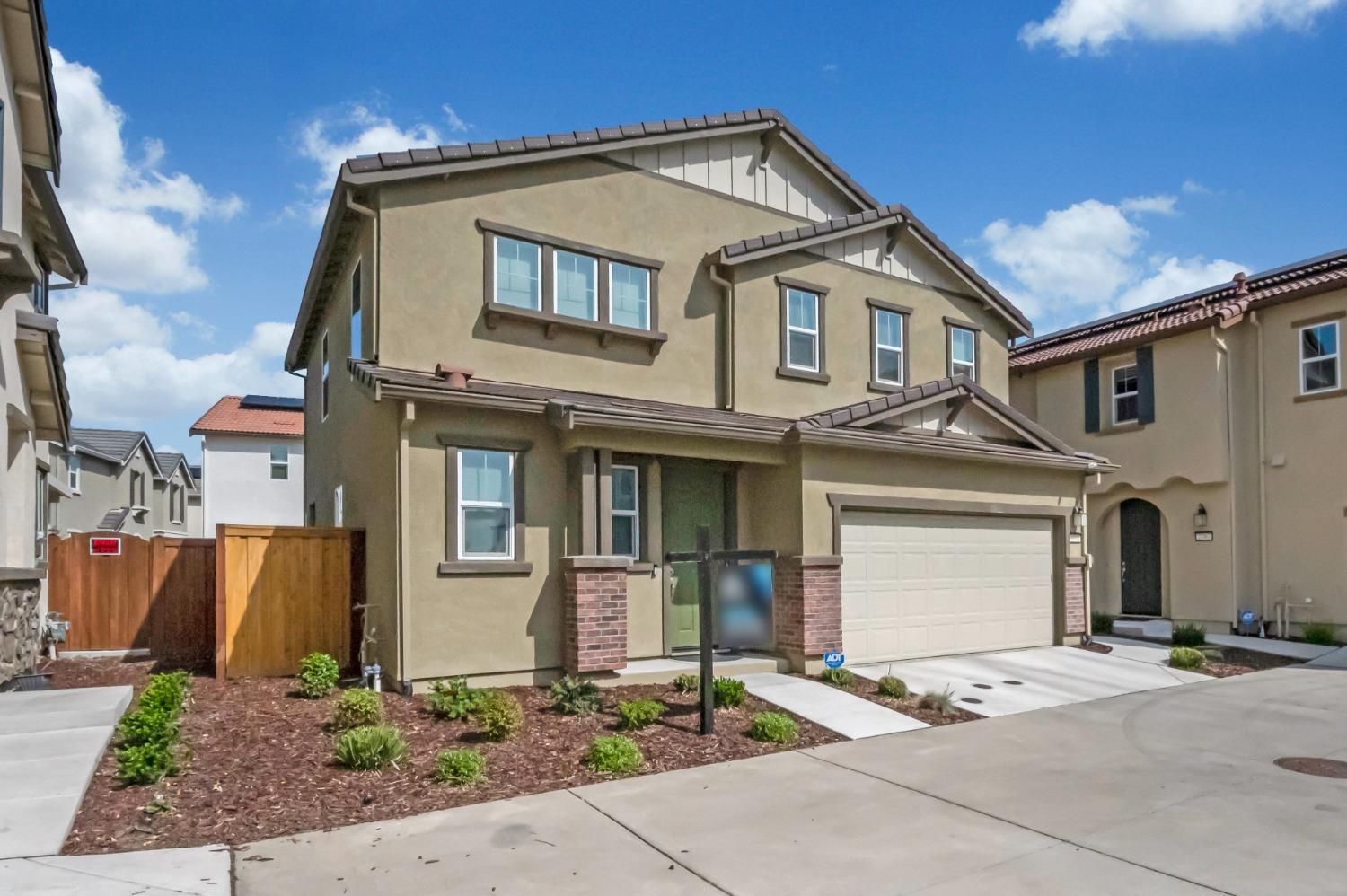 2793 Mabry Drive