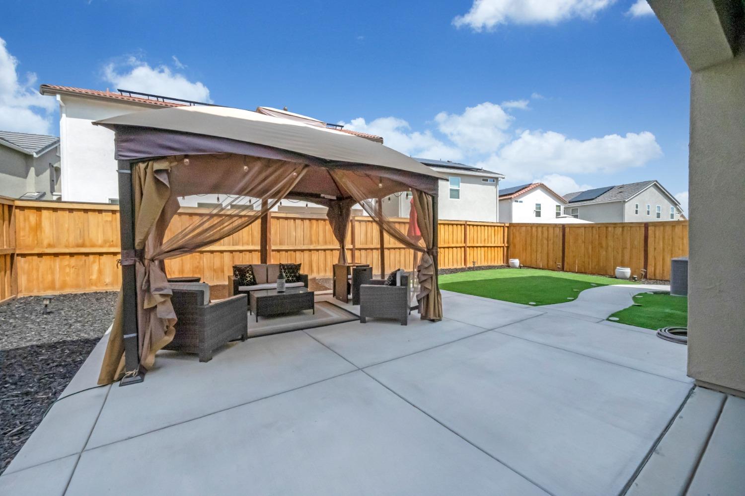 2793 Mabry Drive