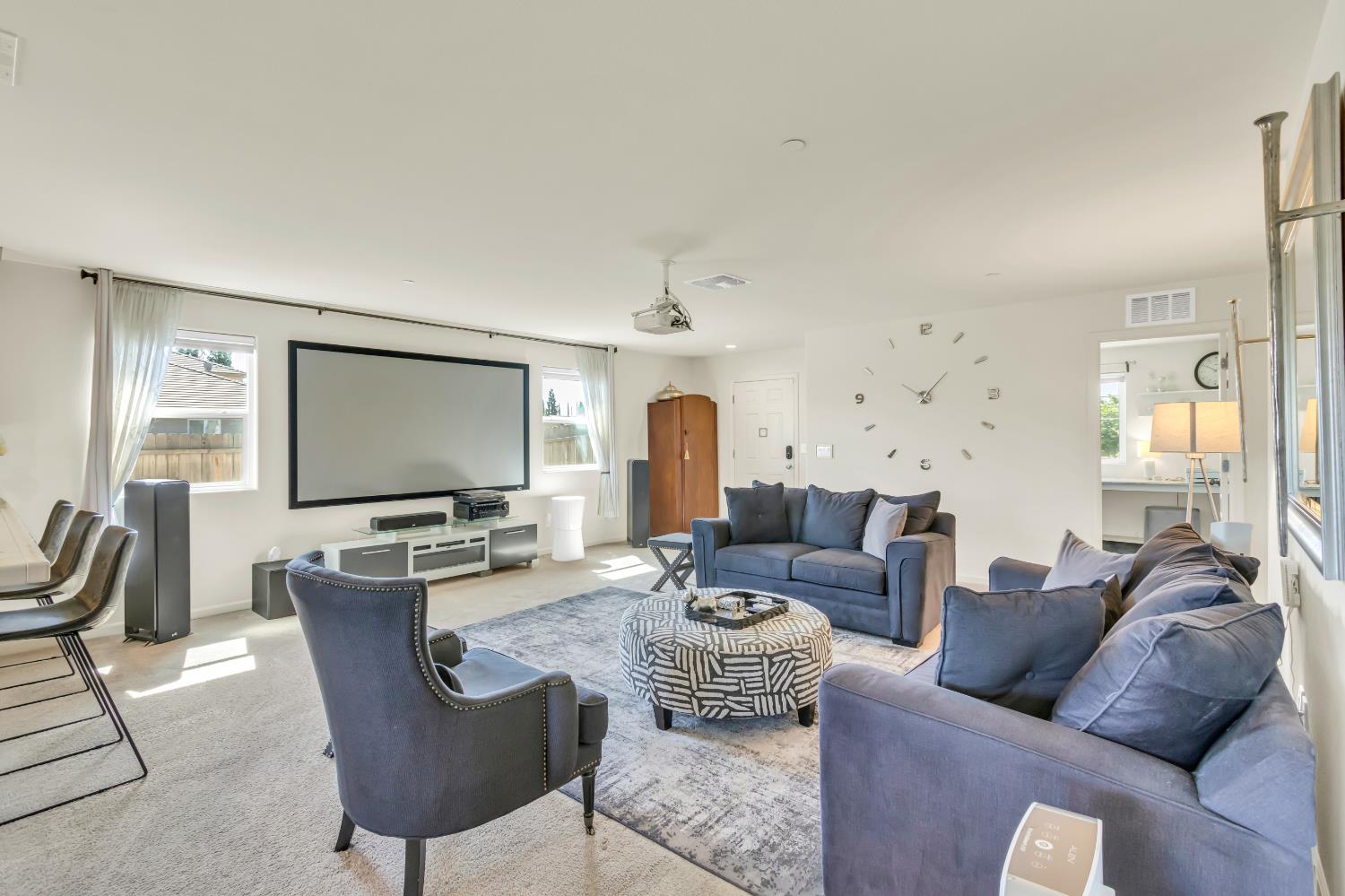 1103 Sierra Bluff Street