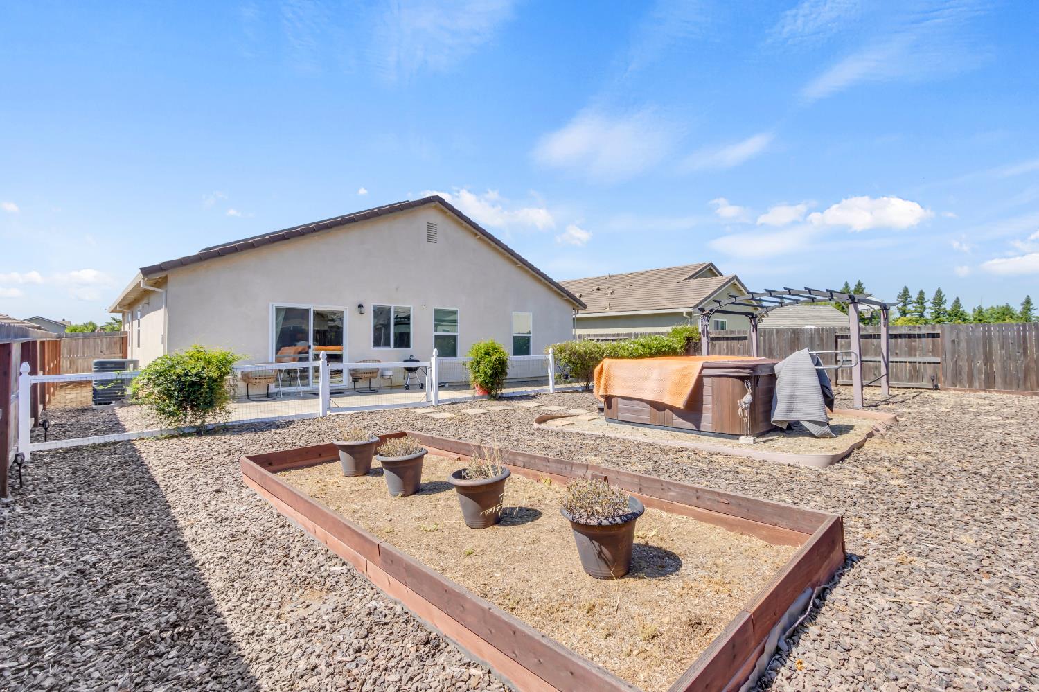 1103 Sierra Bluff Street