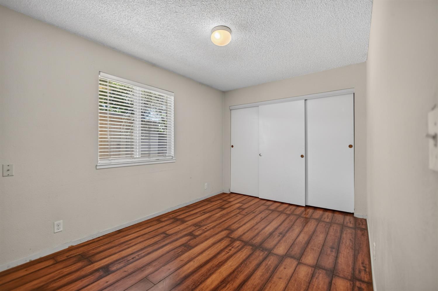 261 Graves Avenue