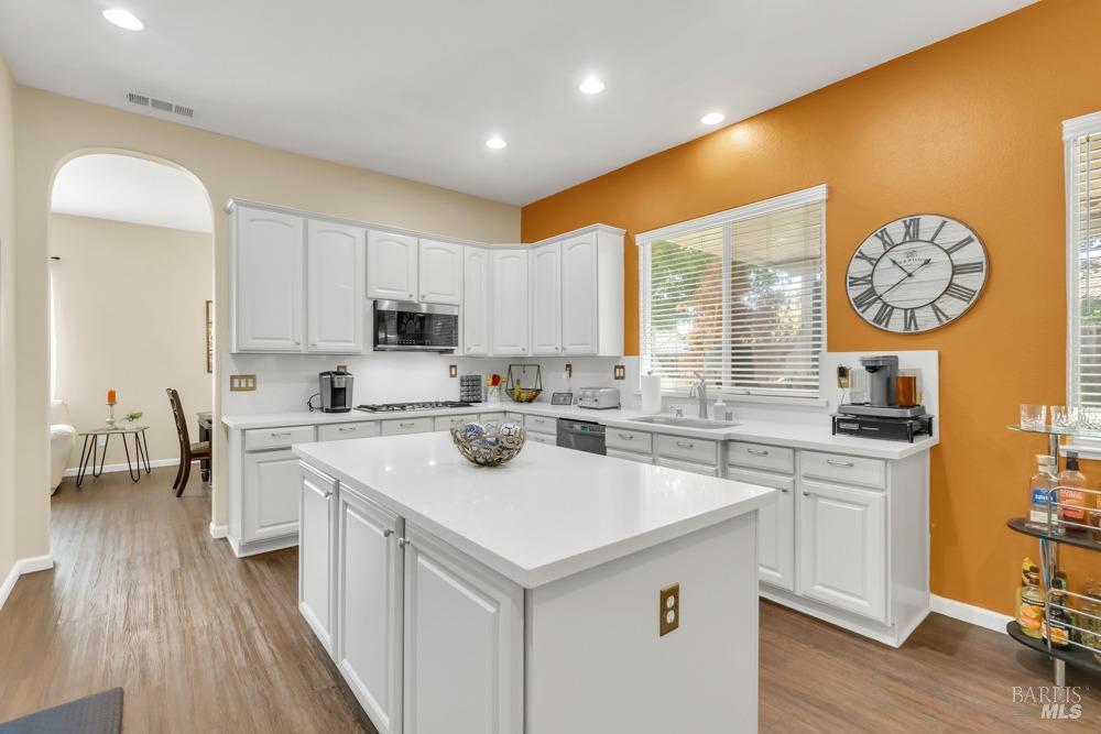 542 Coyote Hills Court