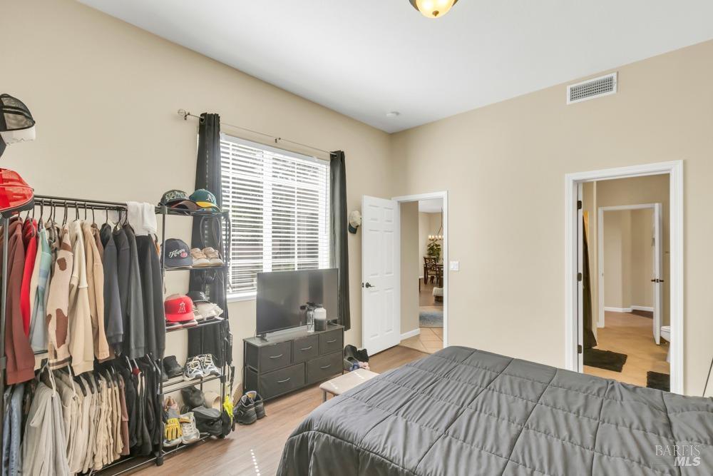 542 Coyote Hills Court