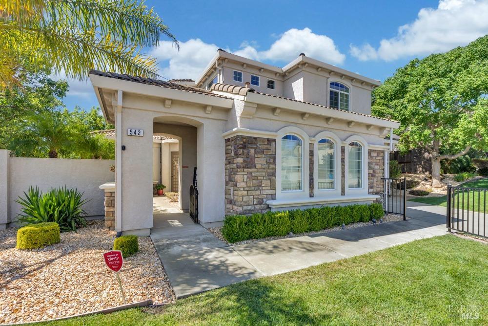 542 Coyote Hills Court