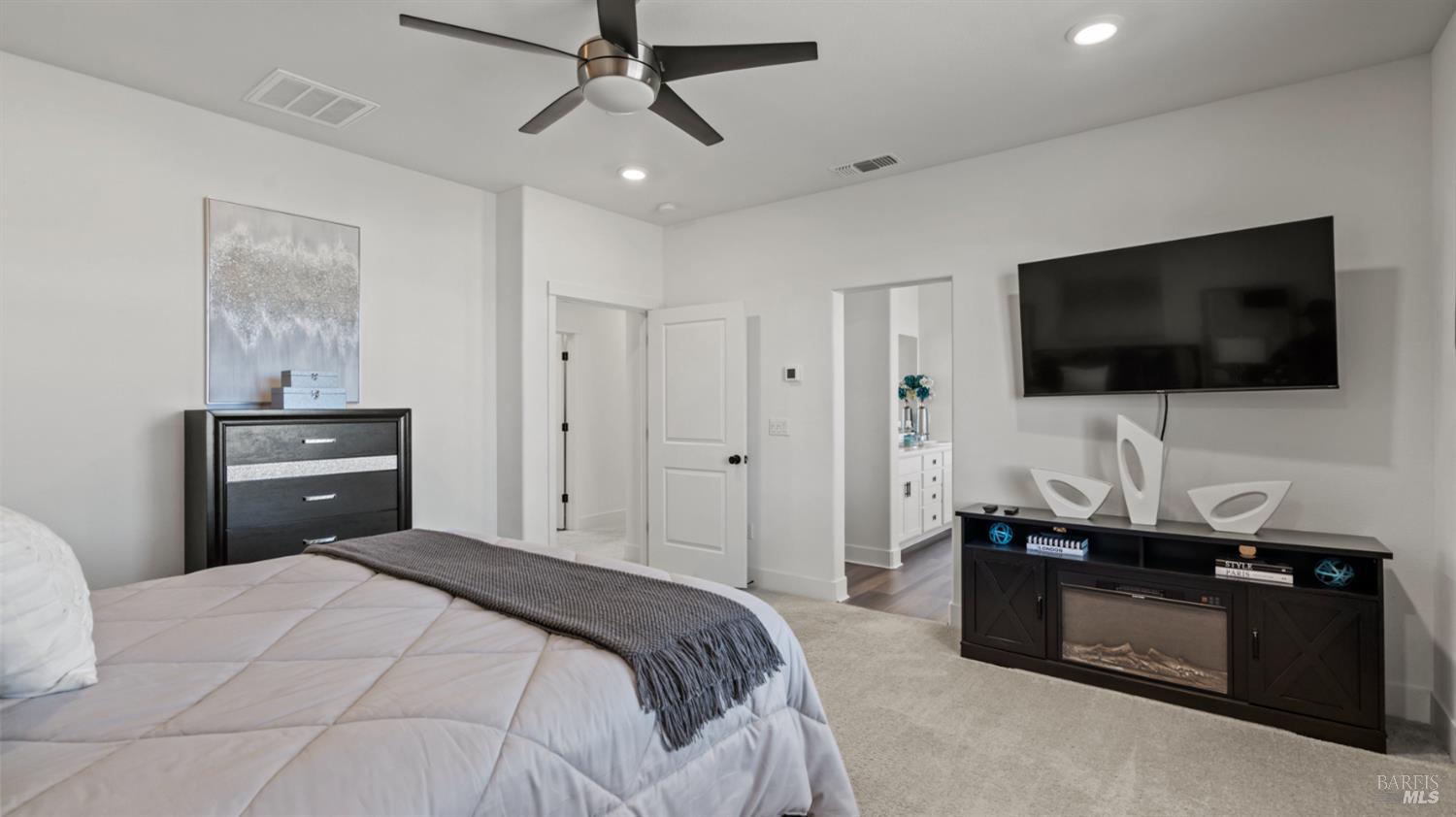 2612 Newberry Street