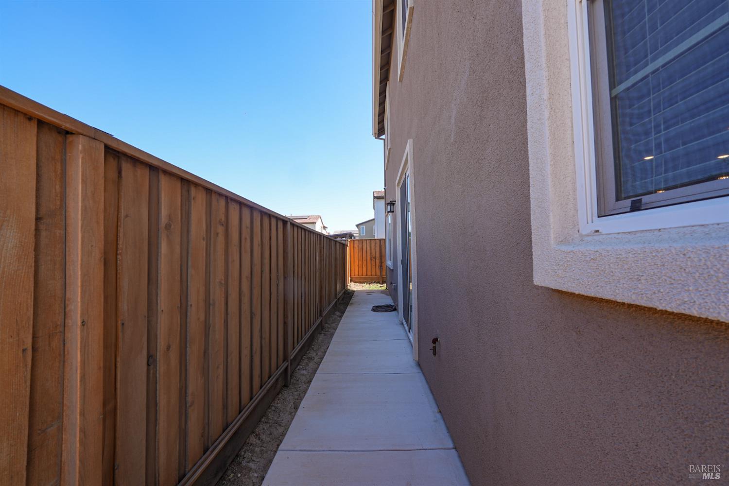 2612 Newberry Street